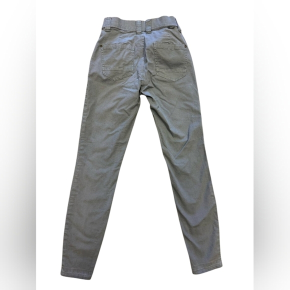 Toad&Co Cargo Pants Earthworks Ankle Pant Grey Size 2 EUC - Picture 6 of 9